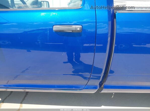 3C6JR6DG9KG503889 2019 RAM 1500 CLASSIC Blue Front view