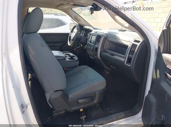 3C6JR6DGXGG329404 2016 RAM 1500 White Вид салону спереду