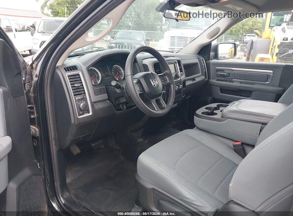 3C6JR6DGXHG681013 2017 RAM 1500 Black Вид наклейки з VIN-кодом