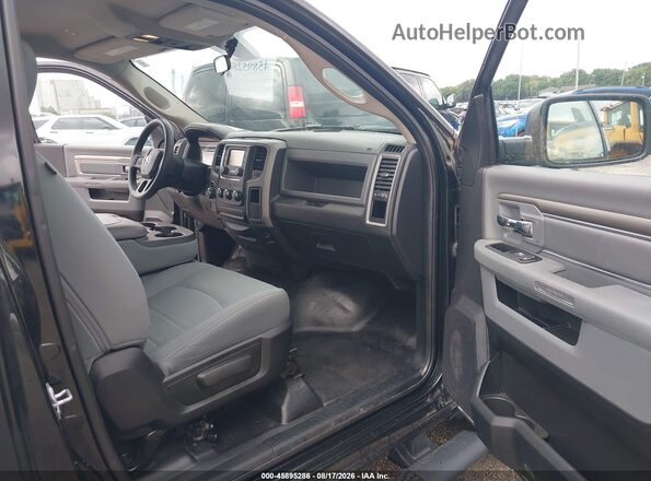 3C6JR6DGXHG681013 2017 RAM 1500 Black Вид салону спереду