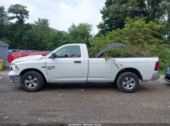3C6JR6DT7KG510899 2019 RAM 1500 CLASSIC White 360 interior view