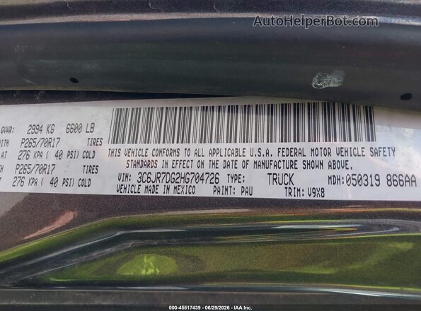 3C6JR7DG2HG704726 2017 RAM 1500 Gray Widok komory silnika