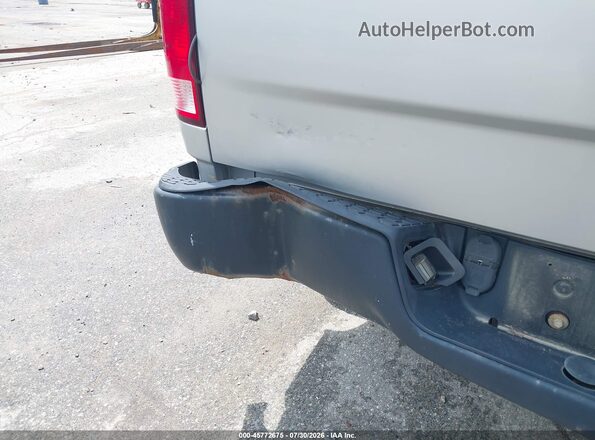 3C6JR7DG3HG687791 2017 RAM 1500 Silver უკანა სალონის ხედი
