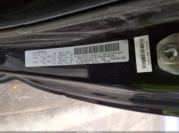 3C6JR7DG5KG575355 2019 RAM 1500 CLASSIC Черный Вид подкапотного пространства