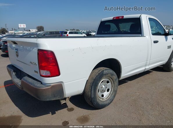 3C6JR7DG7HG765358 2017 RAM 1500 Белый Вид щитка приборов
