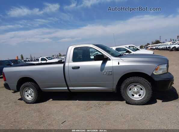 3C6JR7DG7KG584476 2019 RAM 1500 CLASSIC Gray Սալոնի հետևի տեսք