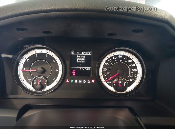 3C6LR4AT3JG312966 2018 RAM 2500 Gray Rear seats view