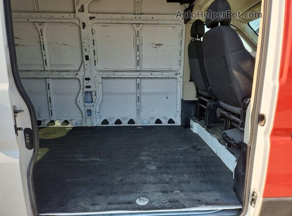 3C6LRVDG5ME508170 2021 RAM PROMASTER Two Tone Вид задньої частини салону