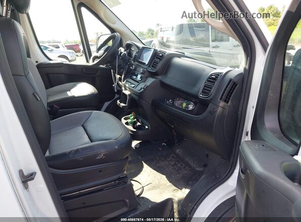 3C6LRVDG8SE507429 2025 RAM PROMASTER 2500 White წინა სალონის ხედი