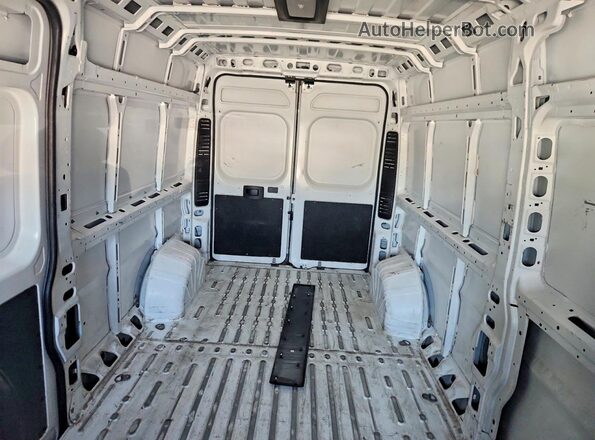 3C6LRVDG9SE507648 2025 RAM PROMASTER White Հետևի նստատեղերի տեսք