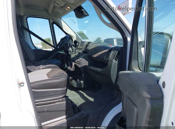3C6LRVVG9TE174366 2026 RAM PROMASTER 2500 White Vista interior delantera