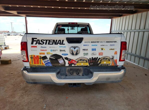 3C6MR4AJ3RG266103 2024 RAM 2500 Белый Вид сзади