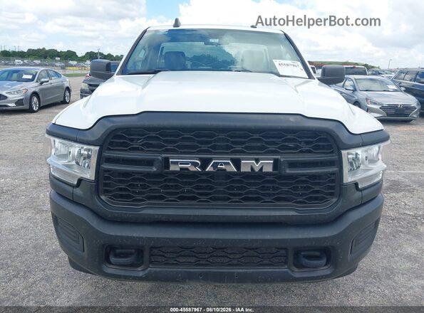 3C6MR5AJ2LG181282 2020 RAM 2500 Белый Вид спереди