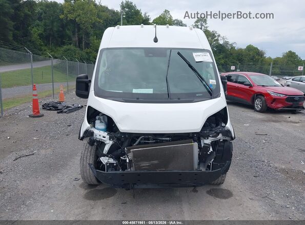 3C6MRVHG0SE548653 2025 RAM PROMASTER 3500 White Rear interior view