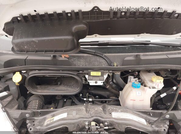 3C6MRVHG1SE555384 2025 RAM PROMASTER 3500 Оранжевый Вид сзади