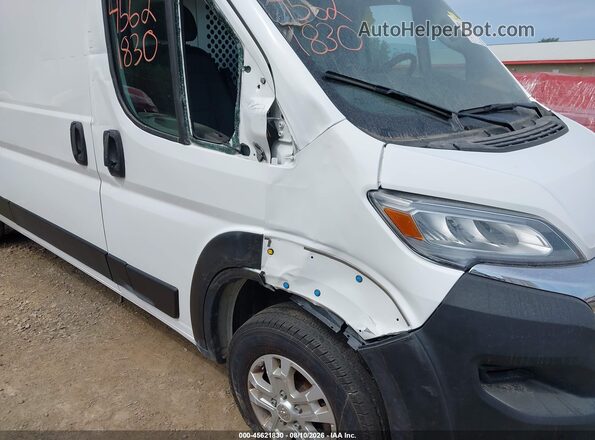 3C6MRVHG1SE555384 2025 RAM PROMASTER 3500 Оранжевый Вид спереди