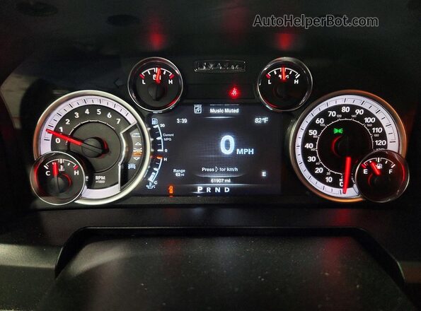 3C6RR6KG7NG242837 2022 RAM 1500 Gray Սարքավորումների վահանակի տեսք