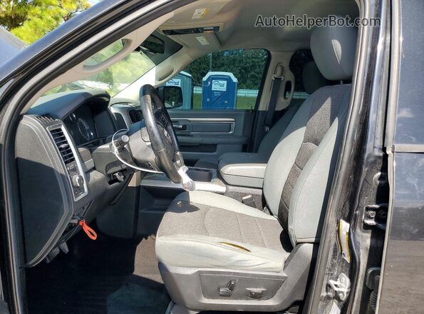 3C6RR6LT6GG292417 2016 RAM 1500 Black Front interior view