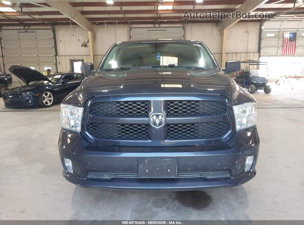 3C6RR7KGXJG203515 2018 RAM 1500 Gray ხელსაწყოთა პანელის ხედი