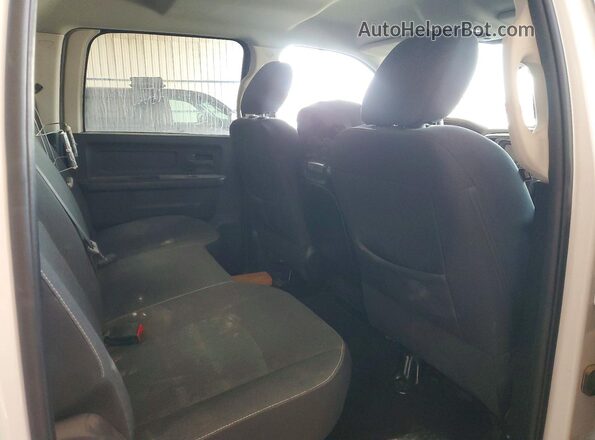 3C6RR7KT1NG173663 2022 RAM 1500 White უკანა სავარძლების ხედი