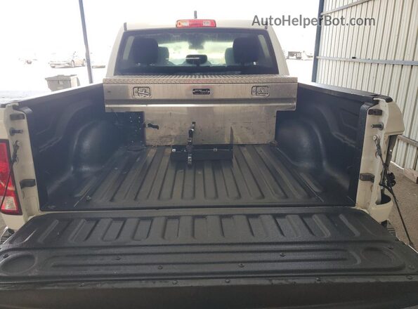 3C6RR7KT1NG173663 2022 RAM 1500 White 