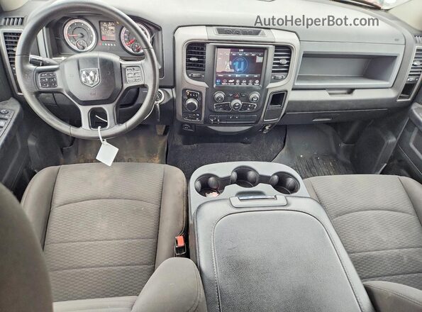 3C6RR7KT2KG679725 2019 RAM 1500 White Առջևի վահանակի տեսք
