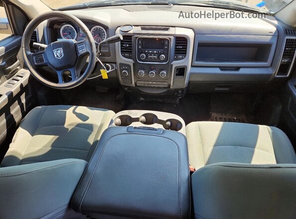 3C6RR7KT6HG559998 2017 RAM 1500 Black Widok deski rozdzielczej