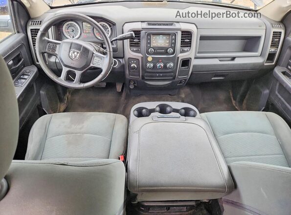 3C6RR7KT6HG722200 2017 RAM 1500 Black Widok deski rozdzielczej