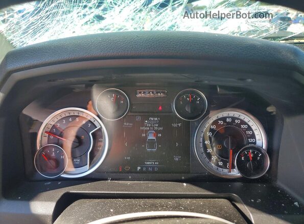 3C6RR7KT8MG665234 2021 RAM 1500 Черный Вид щитка приборов
