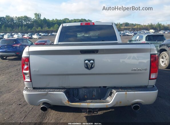 3C6RR7KT9GG338846 2016 RAM 1500 Silver 