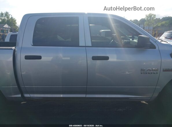 3C6RR7KT9GG338846 2016 RAM 1500 Silver Вид задньої частини салону