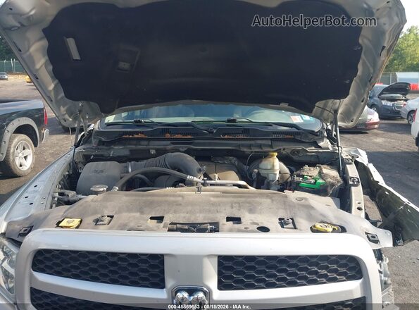 3C6RR7KT9GG338846 2016 RAM 1500 Silver Вид ззаду