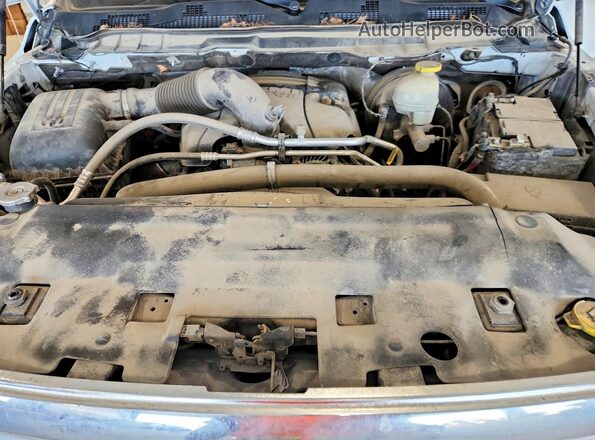 3C6RR7LT0GG376917 2016 RAM 1500 White უკანა სალონის ხედი