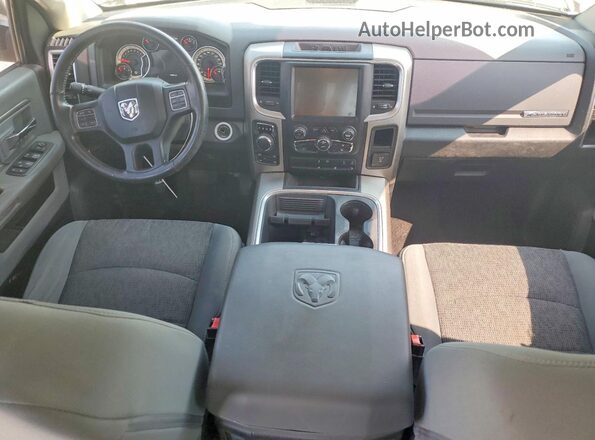 3C6RR7LT0HG665832 2017 RAM 1500 Темно-бордовый Вид панели приборов