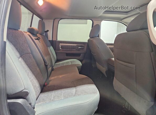 3C6RR7LT2GG263034 2016 RAM 1500 Gray Вид задніх сидінь