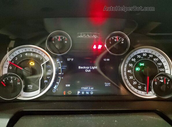 3C6RR7LT2HG593113 2017 RAM 1500 Gray Widok zestawu wskaźników