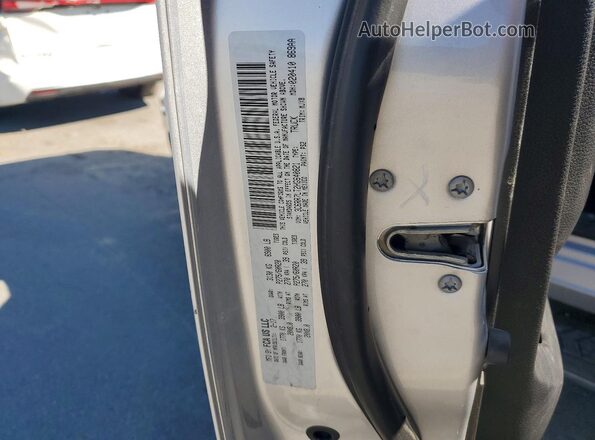 3C6RR7LT2HG640821 2017 RAM 1500 White Engine compartment view