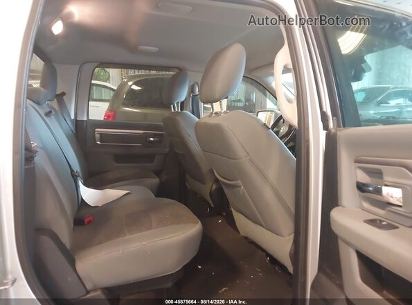 3C6RR7LT3GG194872 2016 RAM 1500 Silver Widok naklejki z numerem VIN