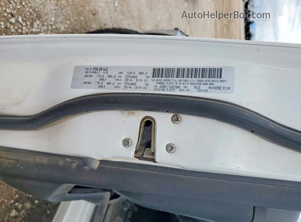 3C6RR7LT4GG276061 2016 RAM 1500 Белый Вид подкапотного пространства