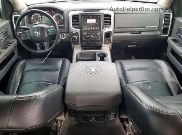 3C6RR7LT5HG794441 2017 RAM 1500 Blue Vista del salpicadero