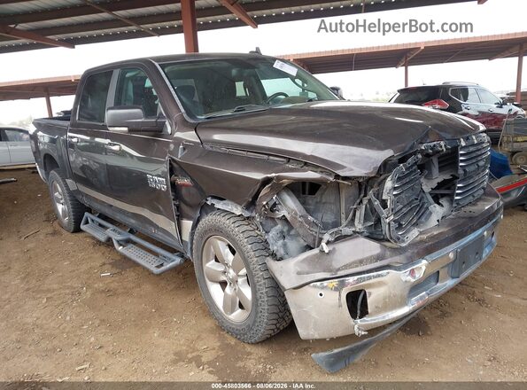3C6RR7LT6HG525588 2017 RAM 1500 Brown Vista frontal