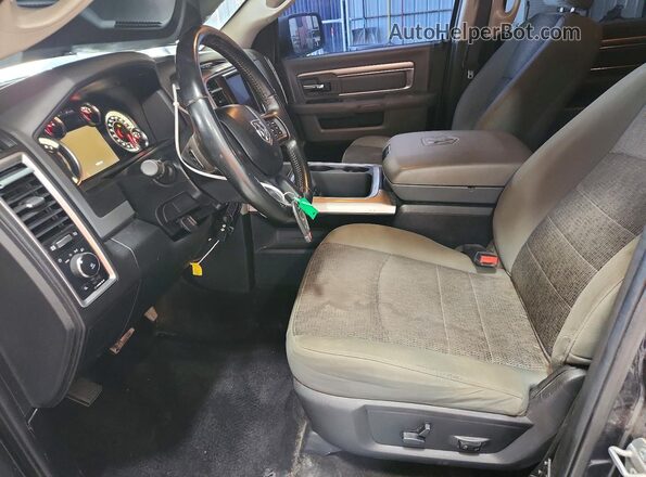 3C6RR7LT8JG163334 2018 RAM 1500 Charcoal Front interior view