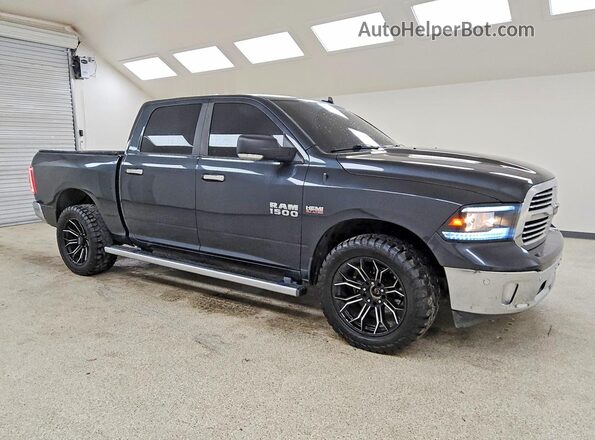 3C6RR7LT9GG265928 2016 RAM 1500 Черный Передняя правая четверть