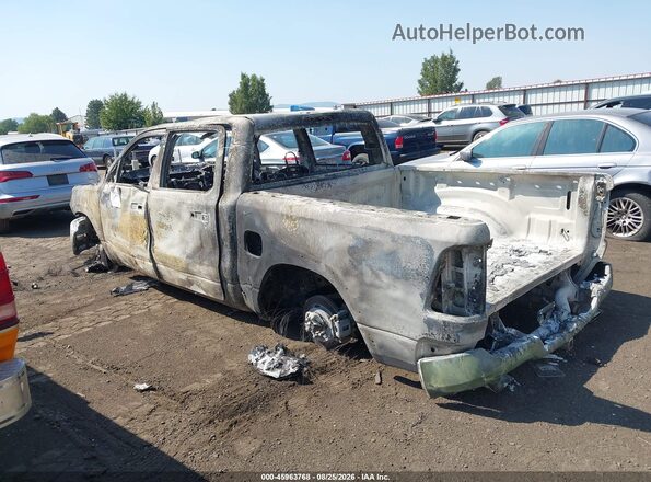 3C6SRFFP2T4170844 2026 RAM 1500 Gray Սալոնի 360 աստիճան տեսք