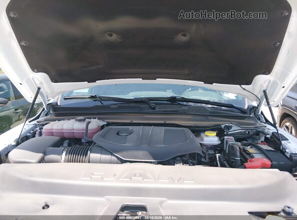 3C6SRFJP2T4168177 2026 RAM 1500 White უკანა ხედი