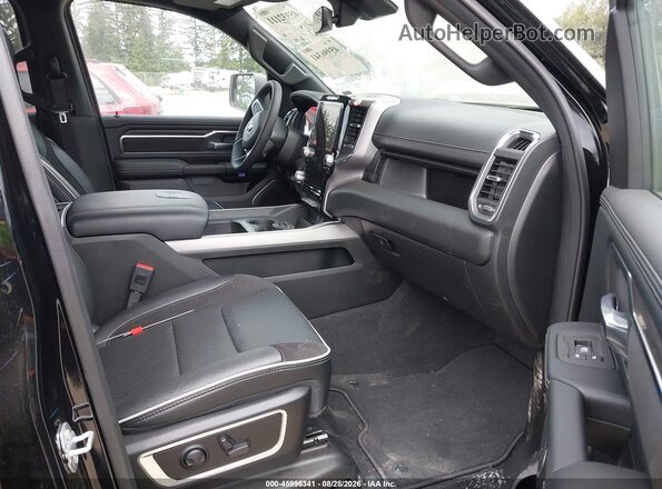 3C6SRFJP2T4181091 2026 RAM 1500 Black Widok wnętrza z przodu