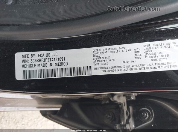 3C6SRFJP2T4181091 2026 RAM 1500 Black Widok komory silnika