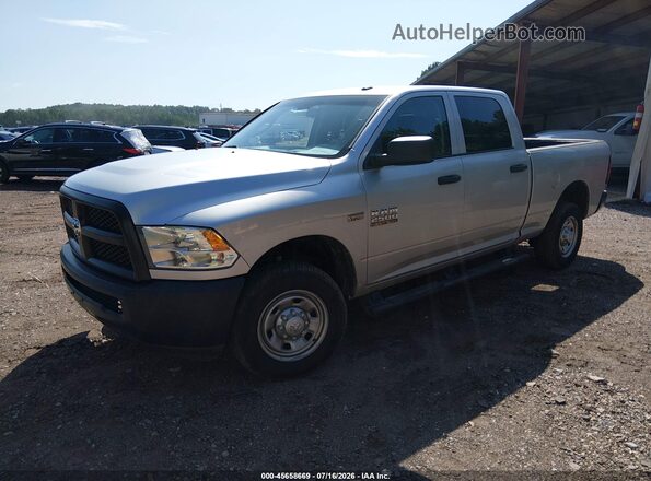3C6TR4CT5HG737662 2017 RAM 2500 Серебряный Передняя левая четверть