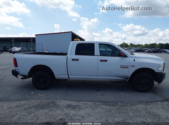 3C6TR4CT6HG623993 2017 RAM 2500 White უკანა სალონის ხედი