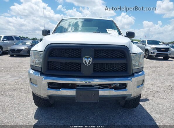 3C6TR5CJ4JG340339 2018 RAM 2500 White Вид спереду